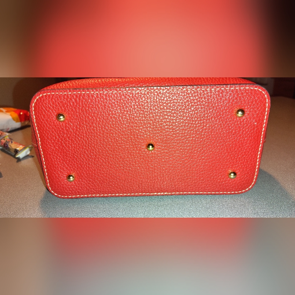 Dooney & Bourke Leather Tote Bag in Burnt Orange Like New - Picture 5 of 9